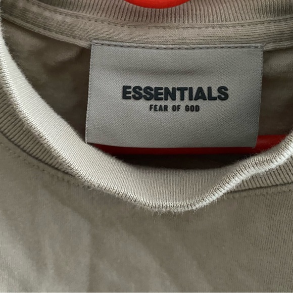 ESSENTIALS- long sleeve women’s XXS - Picture 2 of 3